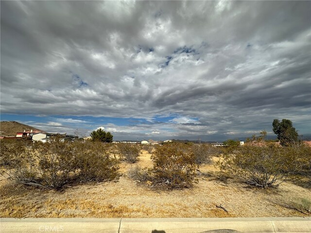 Listing photo 2 for 0 Wato Rd, Apple Valley CA 92307