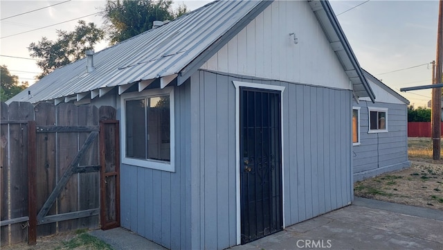 view of shed / structure