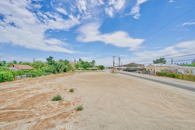 Listing photo 2 for 25990 Corson Ave, Menifee CA 92584