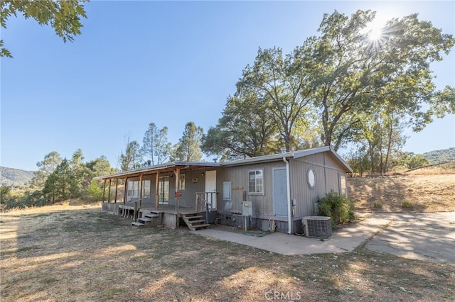 manufactured / mobile home with cooling unit