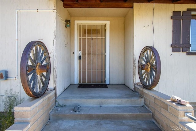 view of property entrance