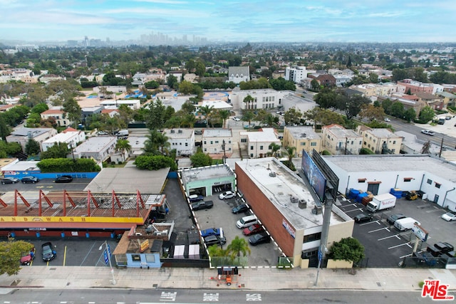 Listing photo 2 for 920 S La Brea Ave, Los Angeles CA 90036