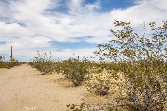 Listing photo 3 for 4225 Benji Ave, Joshua Tree CA 92252