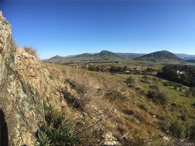 730 Via Laguna, San Luis Obispo, CA 93405