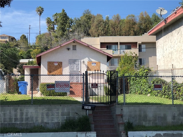 view of front of home