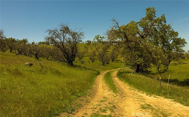 Listing photo 2 for 2 Geneseo Rd, Paso Robles CA 93446