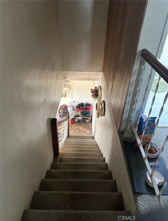2922 Radnor Ave, Long Beach, CA 90815 - view of stairs