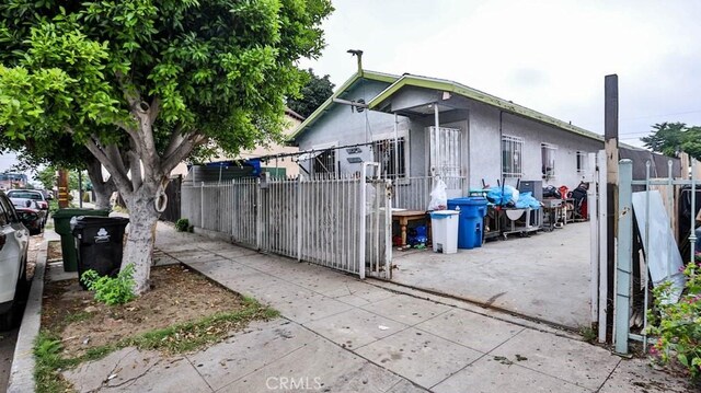 6414 S Hoover St, Los Angeles, CA 90044 - photo 1