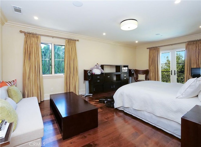 bedroom with visible vents, wood finished floors, access to outside, crown molding, and recessed lighting