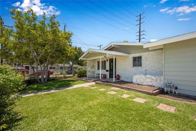 view of yard featuring a porch