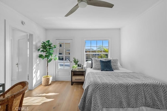 1000 The Strand, Manhattan Beach, CA 90266 - bedroom with light wood finished floors and ceiling fan