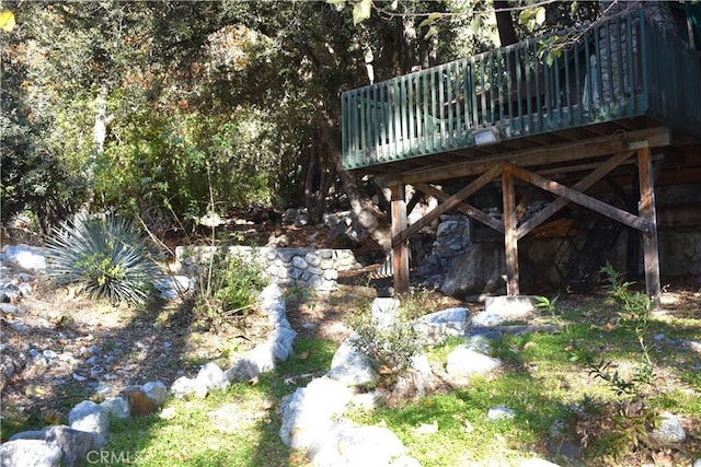 47 Ice House Mt, Baldy, CA 91759 - view of yard featuring a wooden deck
