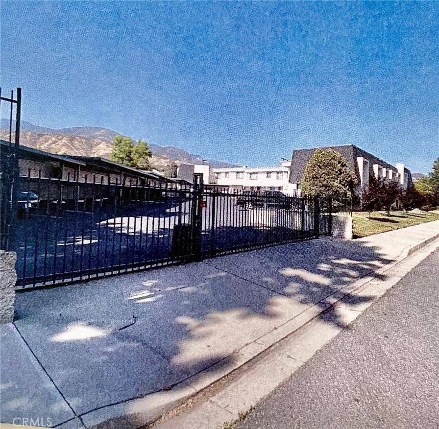 236 E 48th St, San Bernardino, CA 92679 - photo 3