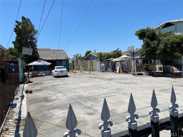 7533 Maie Ave, Los Angeles, CA 90001 - photo 1