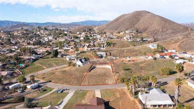 Listing photo 2 for 29569 La Cresta Dr, Menifee CA 92587