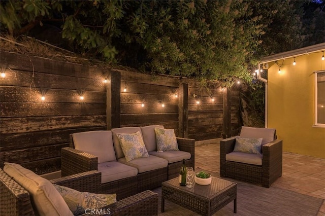 view of patio featuring an outdoor hangout area