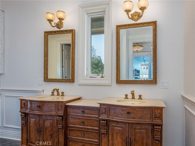 bathroom with vanity