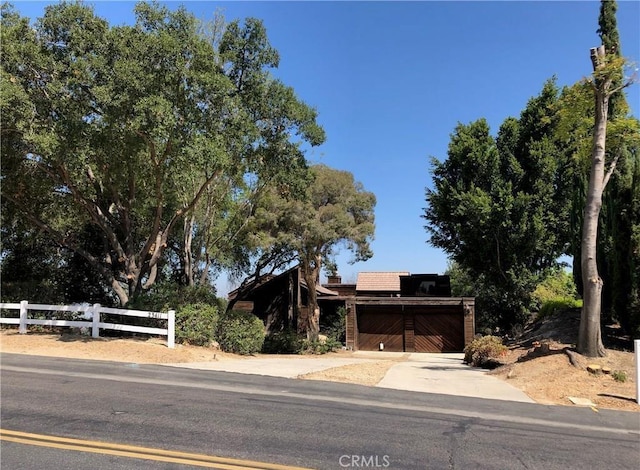 view of front of property