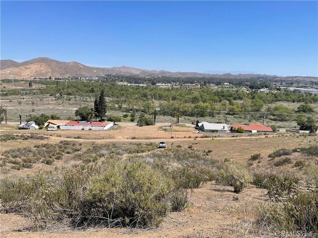 19 Bay Ave, Lake Elsinore, CA 92530 - photo 4
