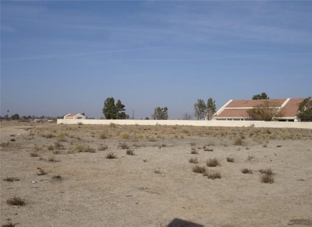 Listing photo 2 for 0 Navajo Rd, Apple Valley CA 92307