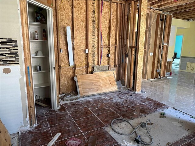 4810 Swallowtail Rd, Hemet, CA 92545 - view of bathroom