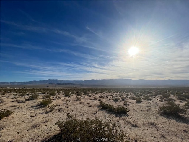 Listing photo 3 for 0 Porter Rd, Lucerne Valley CA 92356