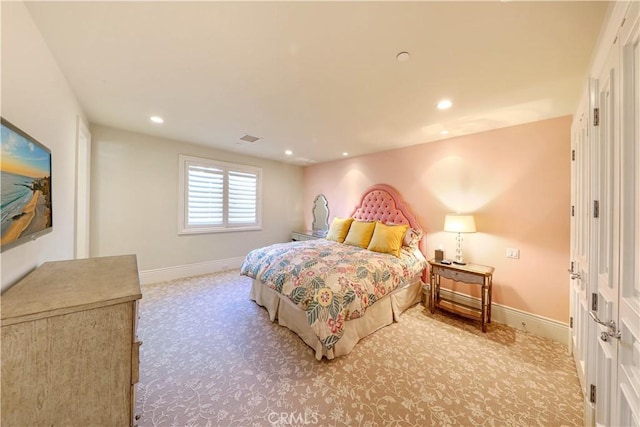 view of carpeted bedroom