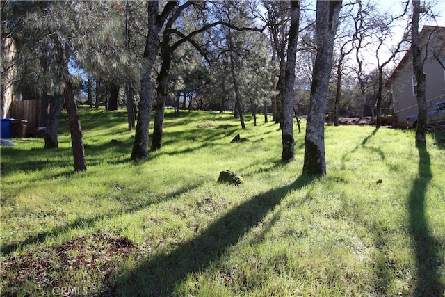 Listing photo 2 for 19160 Deer Hill Rd, Hidden Valley Lake CA 95467