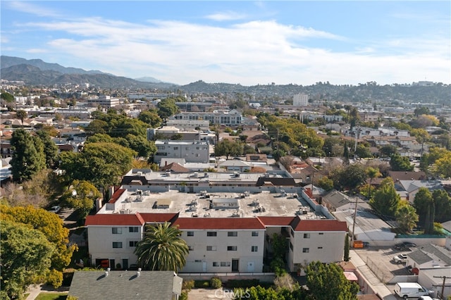 bird's eye view featuring a mountain view