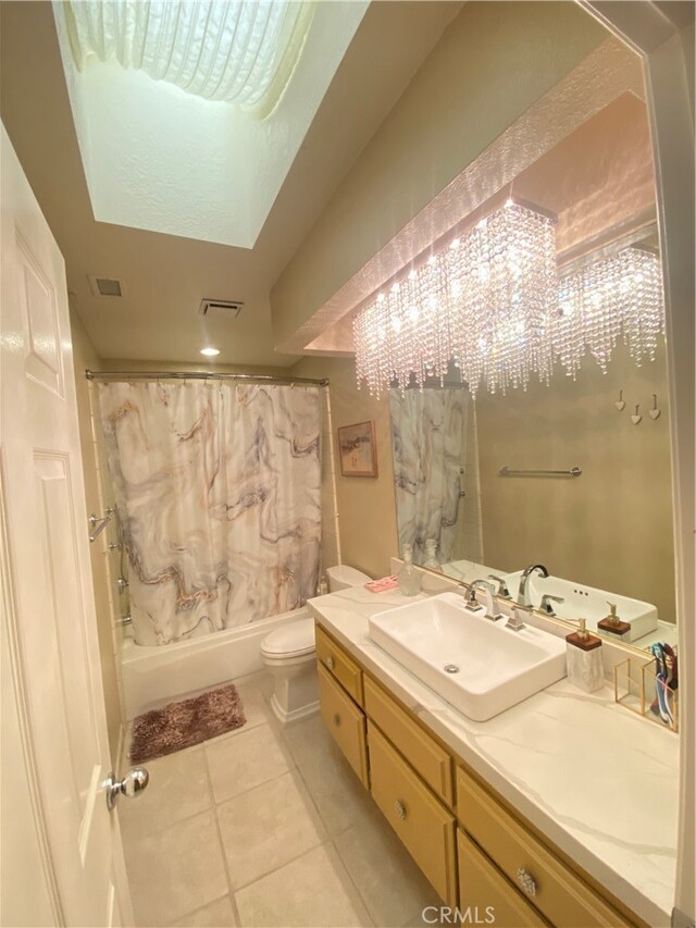 full bathroom with toilet, vanity, shower / bathtub combination with curtain, an inviting chandelier, and tile patterned flooring