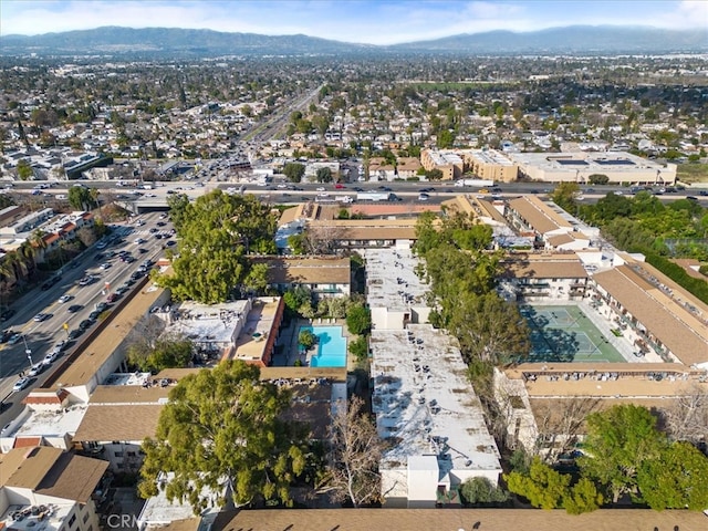 bird's eye view with a mountain view