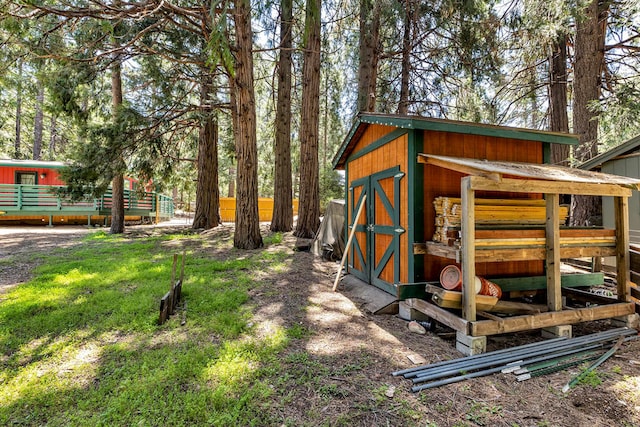 view of outbuilding