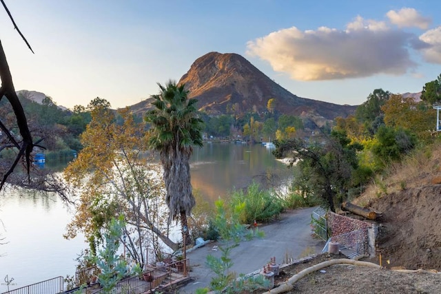 2026 Lakeshore Dr, Agoura Hills CA, 91301 land for sale