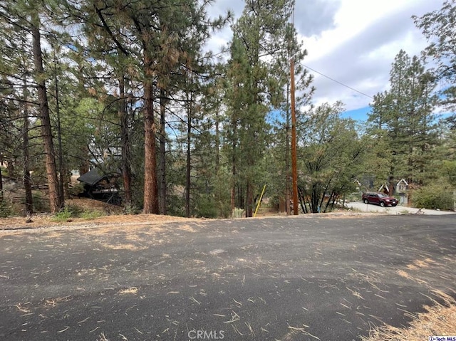 Listing photo 3 for 600 Travertine Rd, Big Bear CA 92314