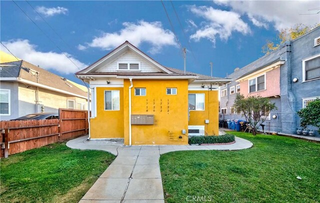 1718 S New England St, Los Angeles, CA 90006 - photo 2