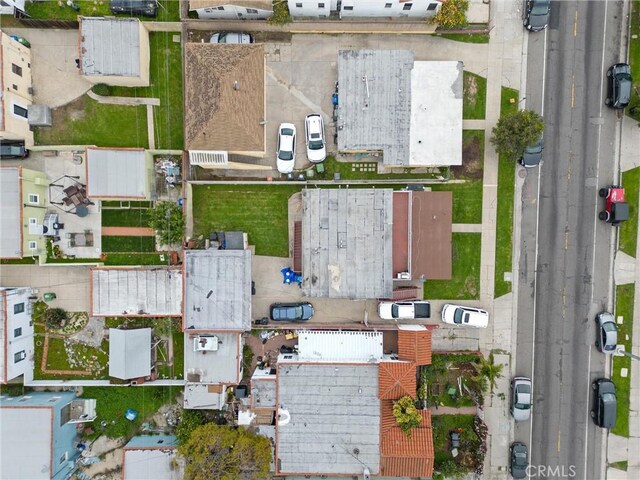 6820 S Van Ness Ave, Los Angeles, CA 90047 - aerial view of property's location