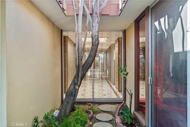 1470 Laurel Way, Beverly Hills, CA 90210 - exterior space featuring stucco siding