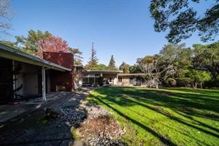 Listing photo 3 for 210 Uplands Dr, Hillsborough CA 94010