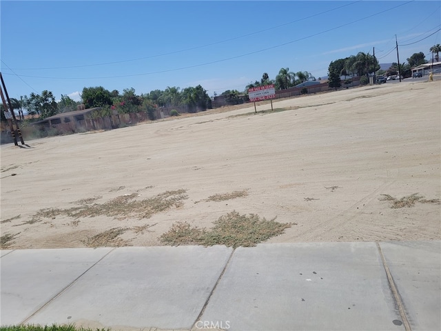 Listing photo 2 for 1225 W Florida Ave, Hemet CA 92545