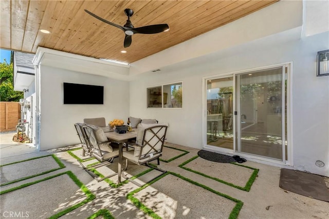 view of patio with ceiling fan