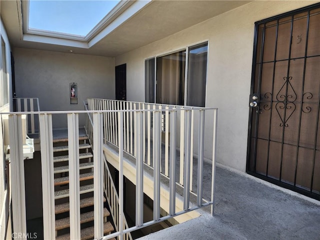 exterior space featuring a balcony