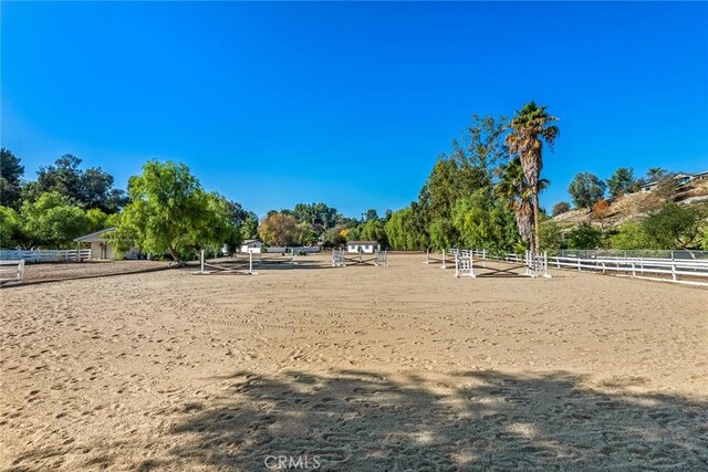 Listing photo 2 for 5547 Paradise Valley Rd, Hidden Hills CA 91302