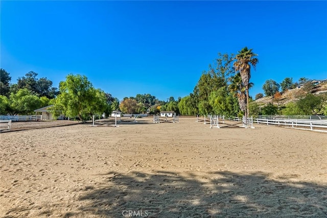 Listing photo 2 for 5547 Paradise Valley Rd, Hidden Hills CA 91302