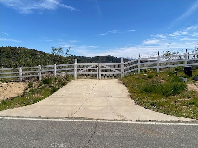 Listing photo 3 for 3 Las Palmeras Dr, Temecula CA 92590