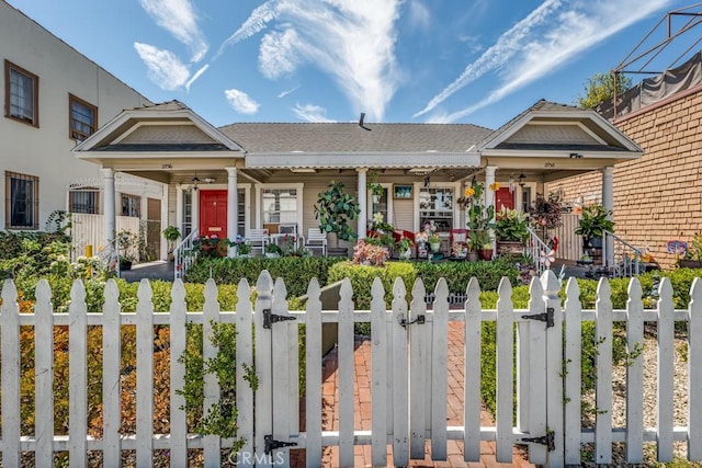 view of front of house featuring covered porch