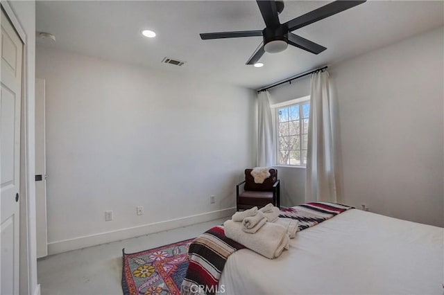 bedroom featuring ceiling fan