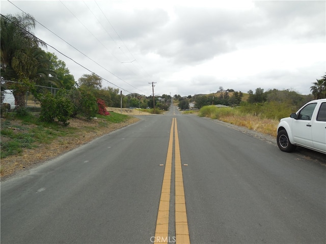 Listing photo 3 for 11 San Jacinto Rd, Menifee CA 92587