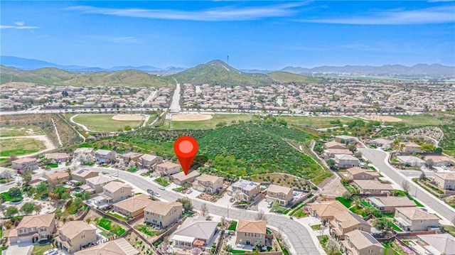 bird's eye view featuring a mountain view