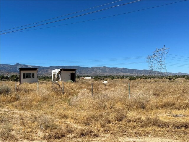5755 Coyote Rd, Phelan, CA 92371 - photo 2