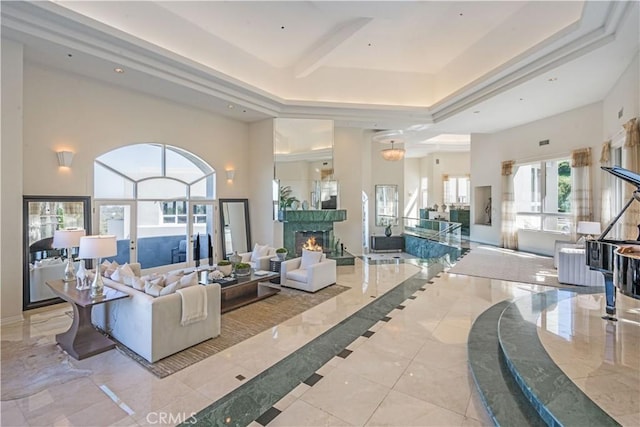 702 Via La Cuesta, Palos Verdes Estates, CA 90274 - common area with a towering ceiling and recessed lighting